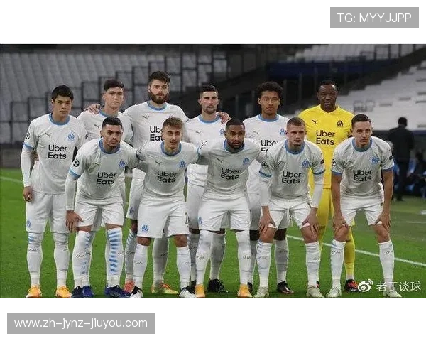 马赛球迷支持对球队发挥的积极影响及其背后的心理学机制分析